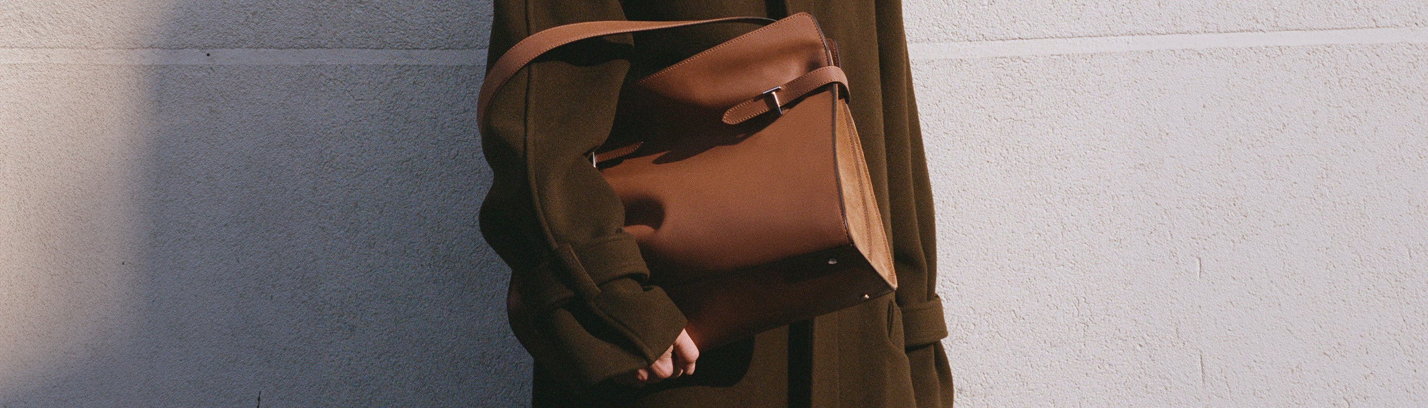 Women's Totes & Shoulder Bags