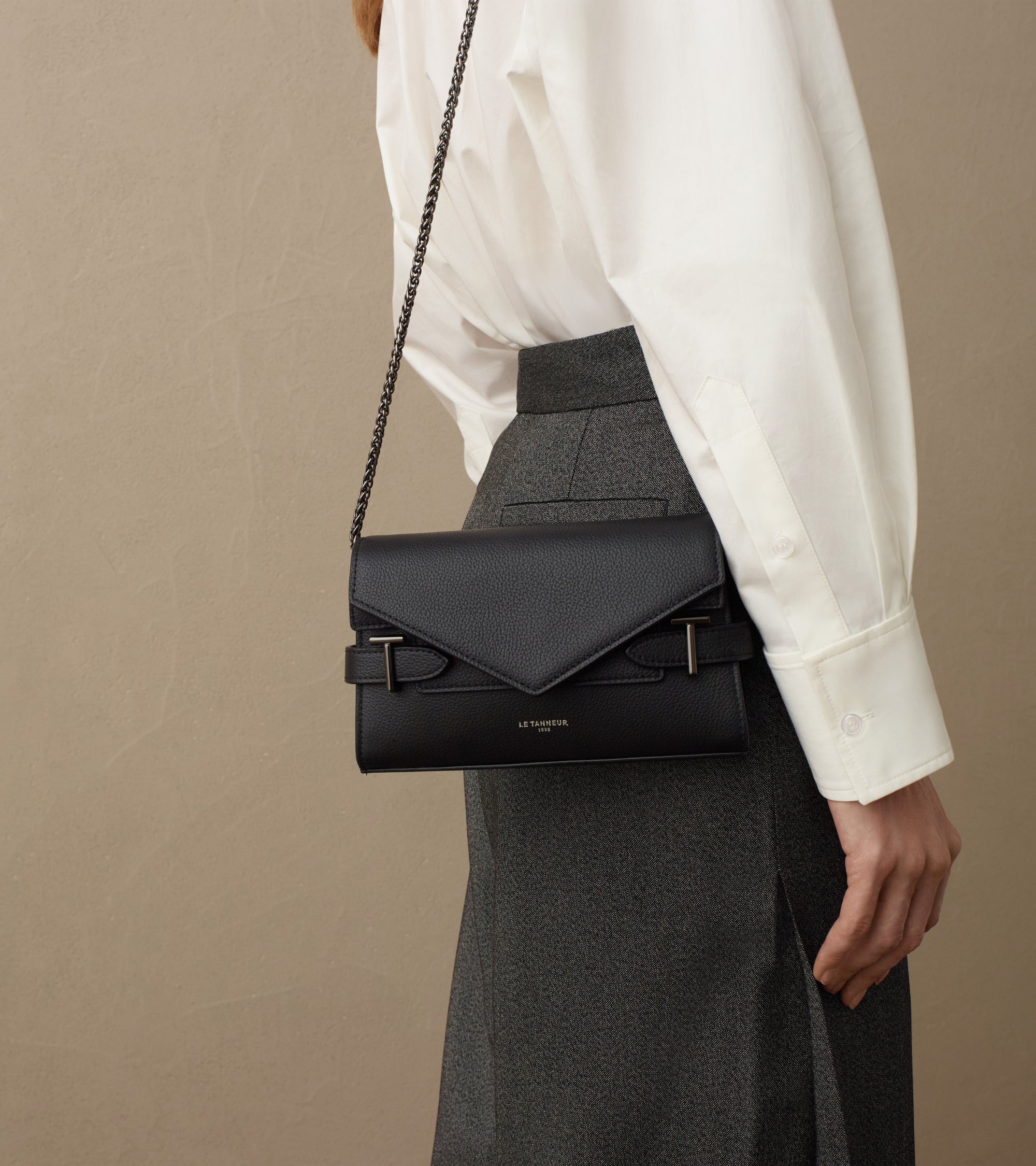 Emilie double flap grained leather small pouch