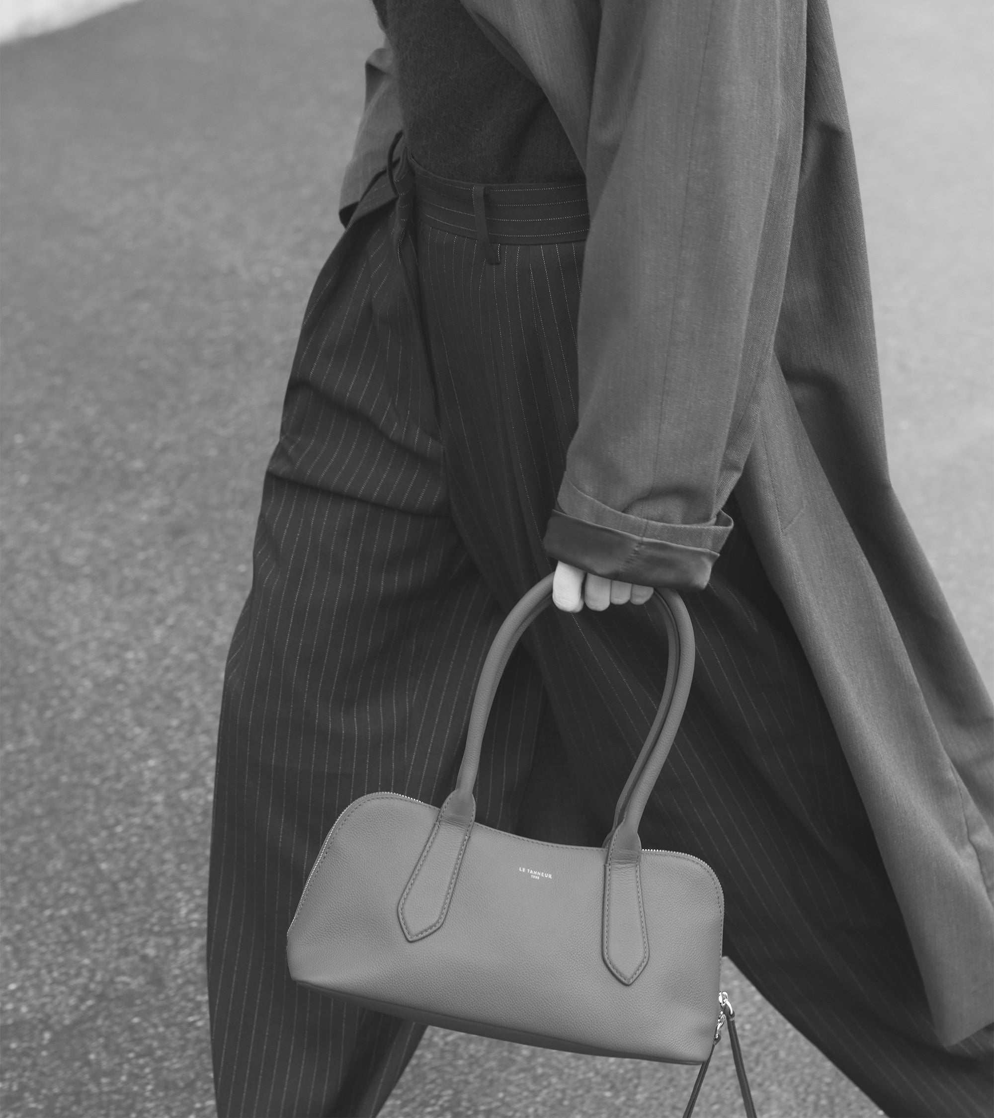 Apolline bowling bag in grained leather