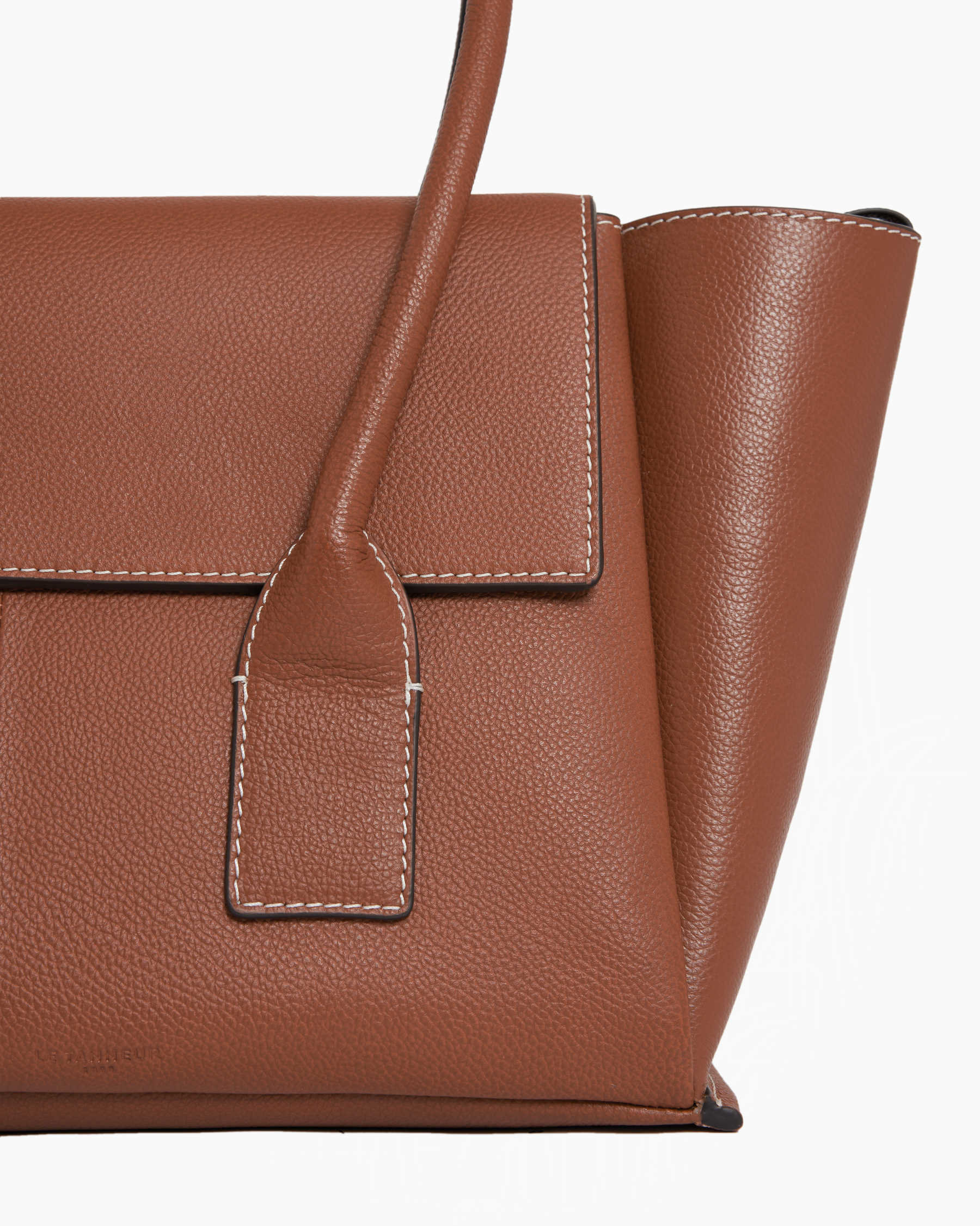 Elena medium tote bag with flap, in grained leather