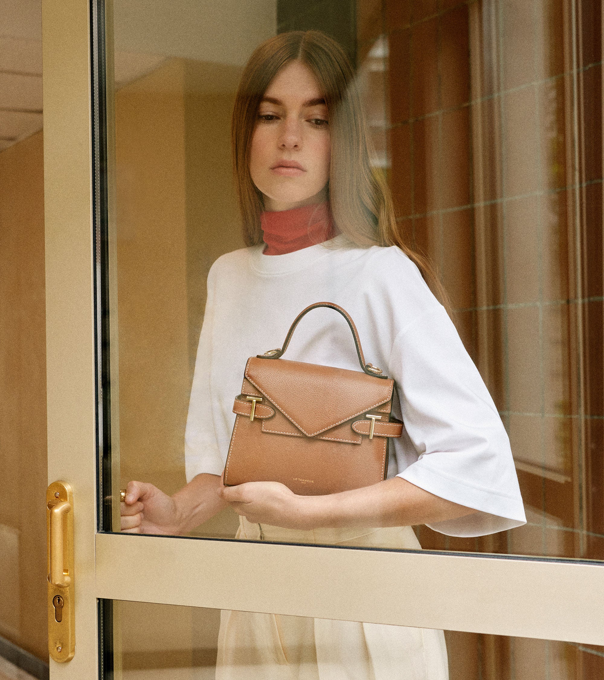 Emilie small handbag with double flap in grained leather