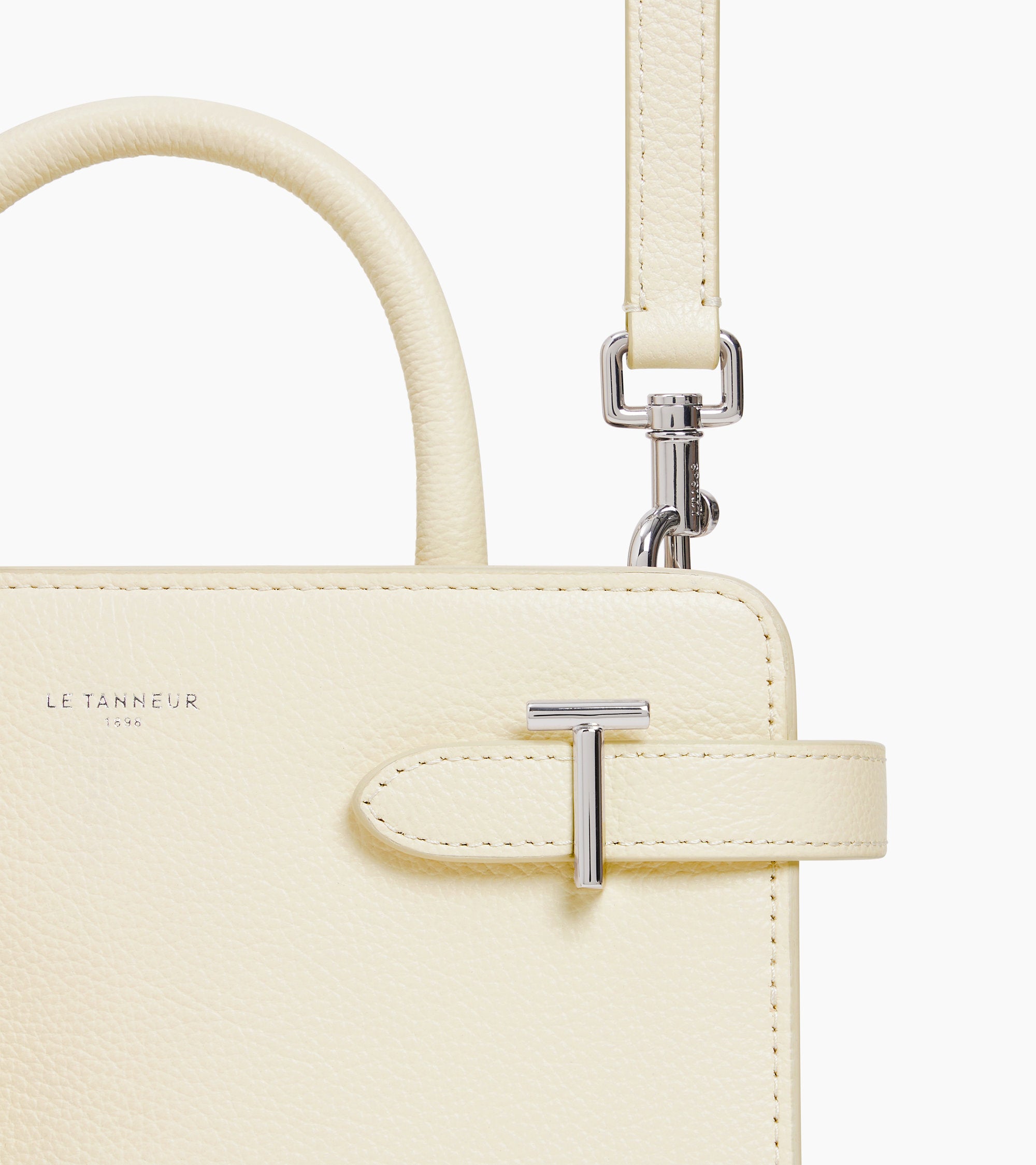 Emilie small handbag in grained leather