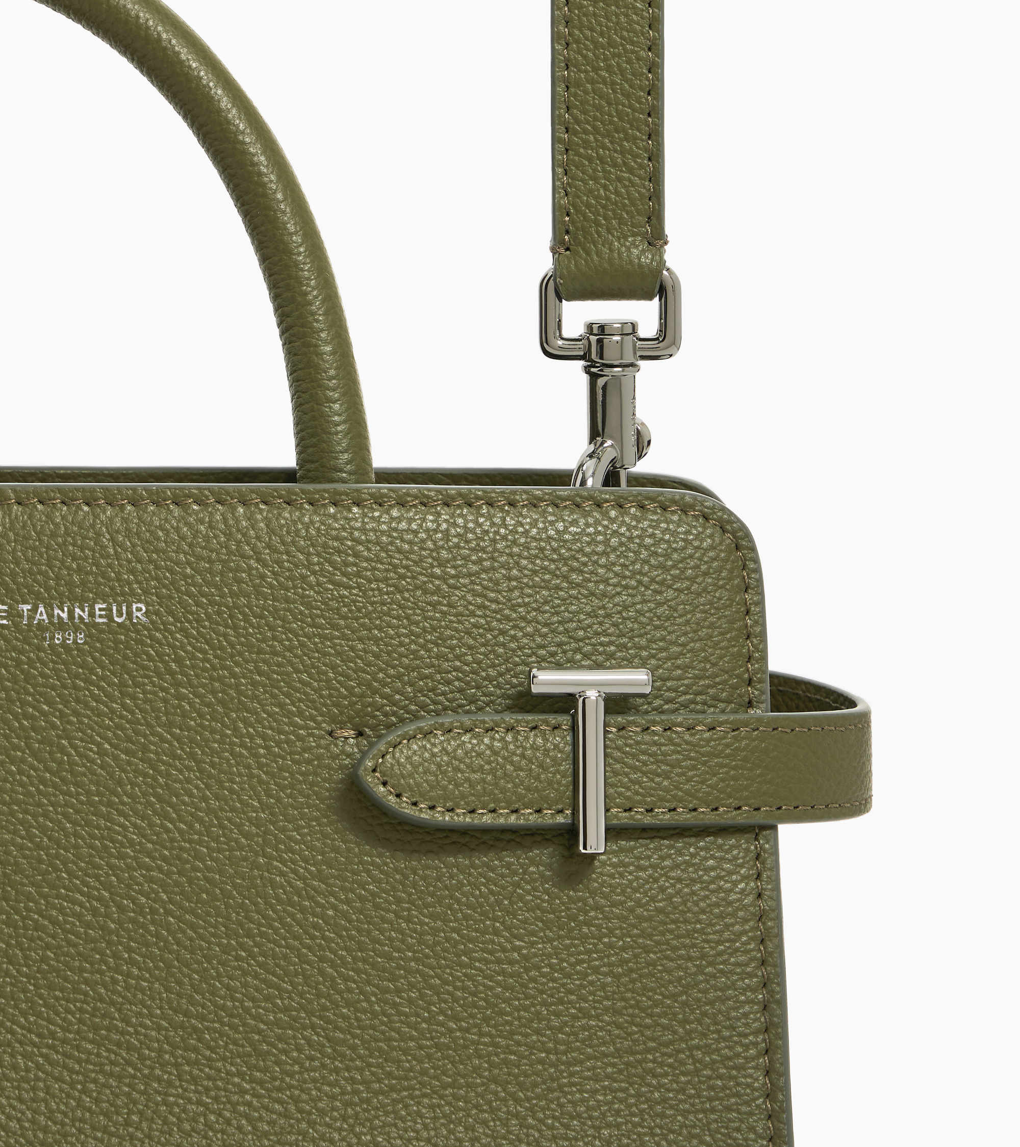 Emilie medium-sized handbag in grained leather