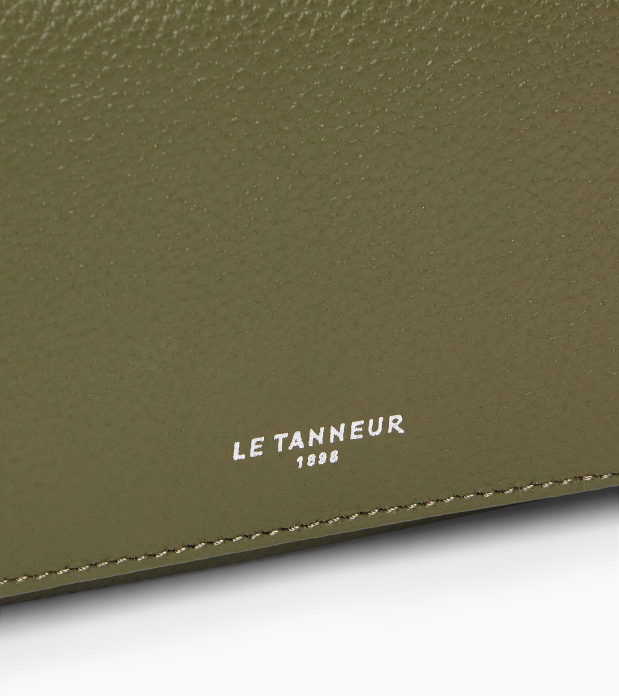 Emilie wallet in grained leather