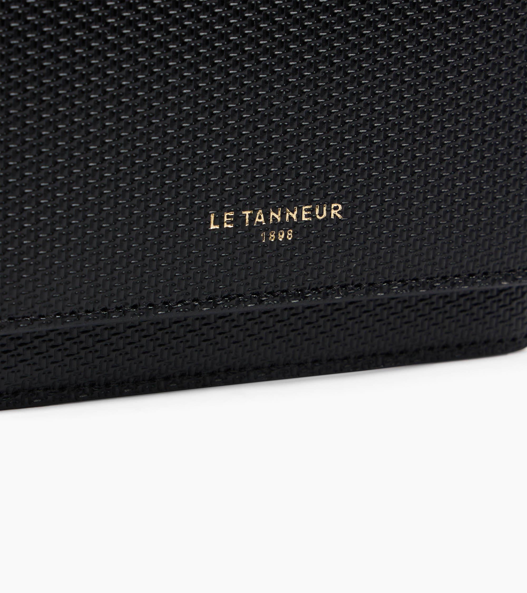 Emilie flap cardholder in T signature leather