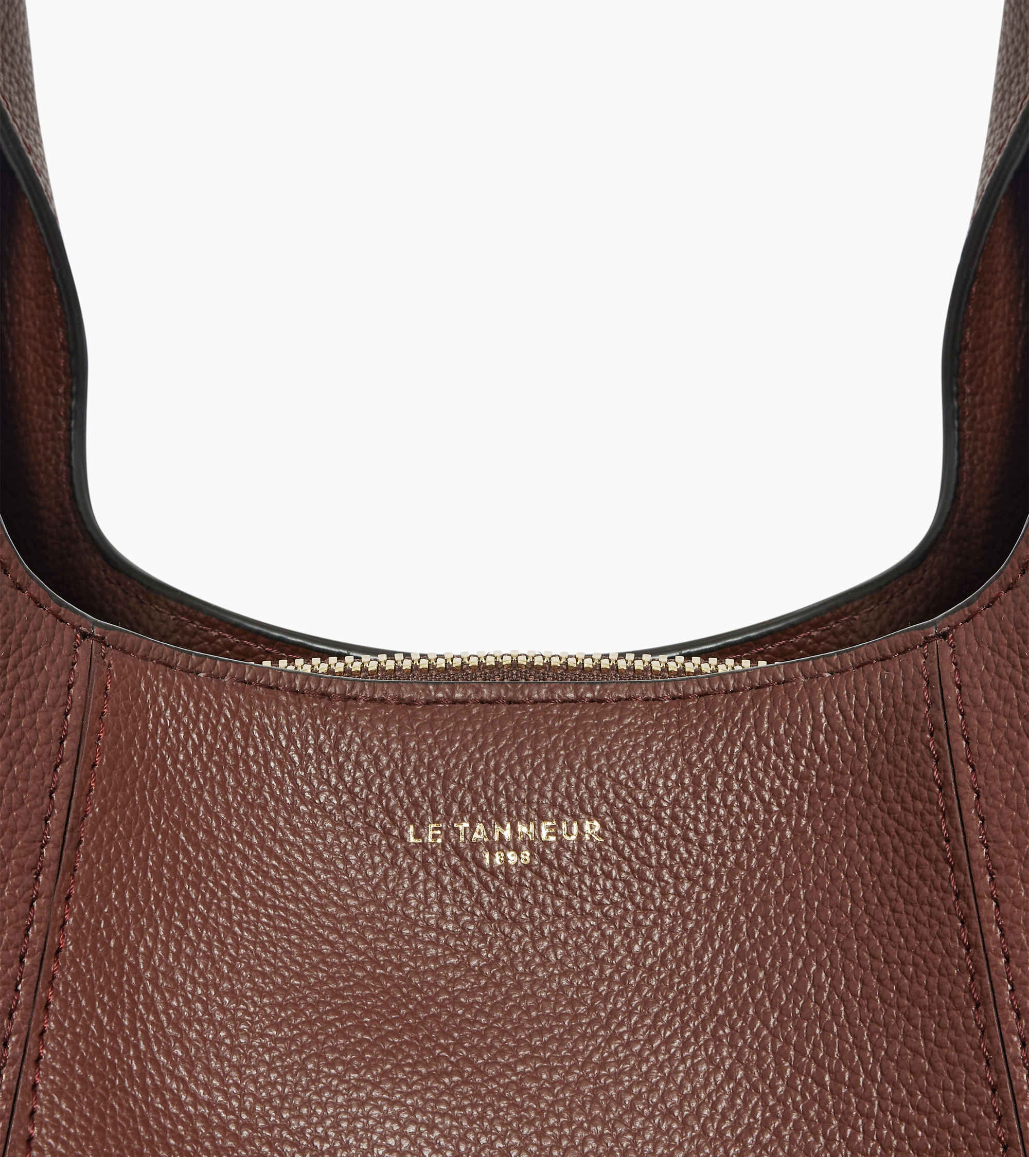 Juliette medium-sized shoulder bag in grained leather