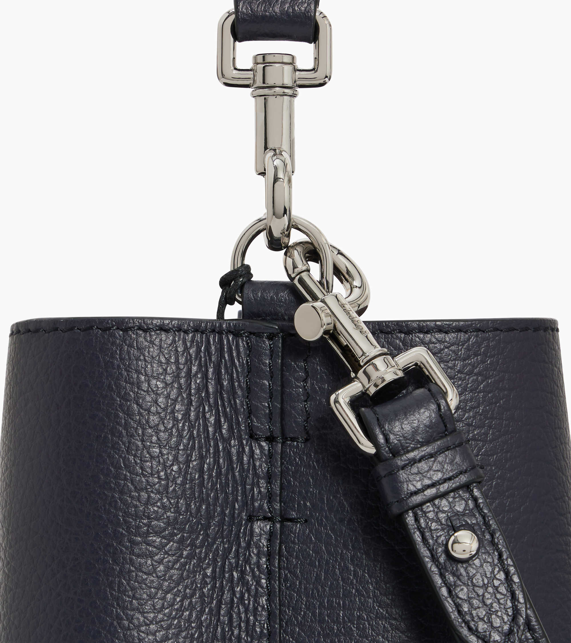 Louise bucket bag in grained leather