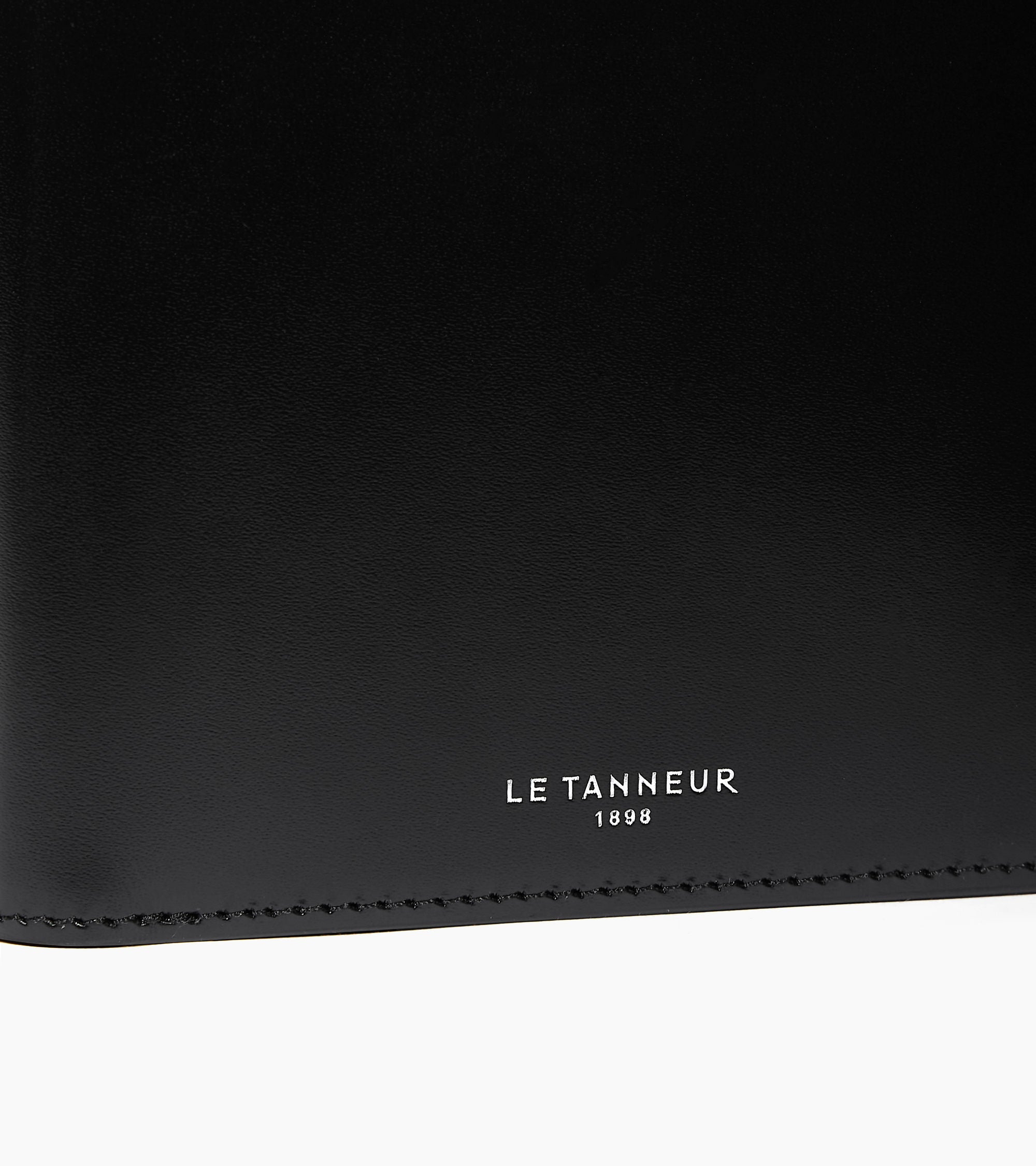 Emile smooth leather box-effect card holder with a pocket for banknotes