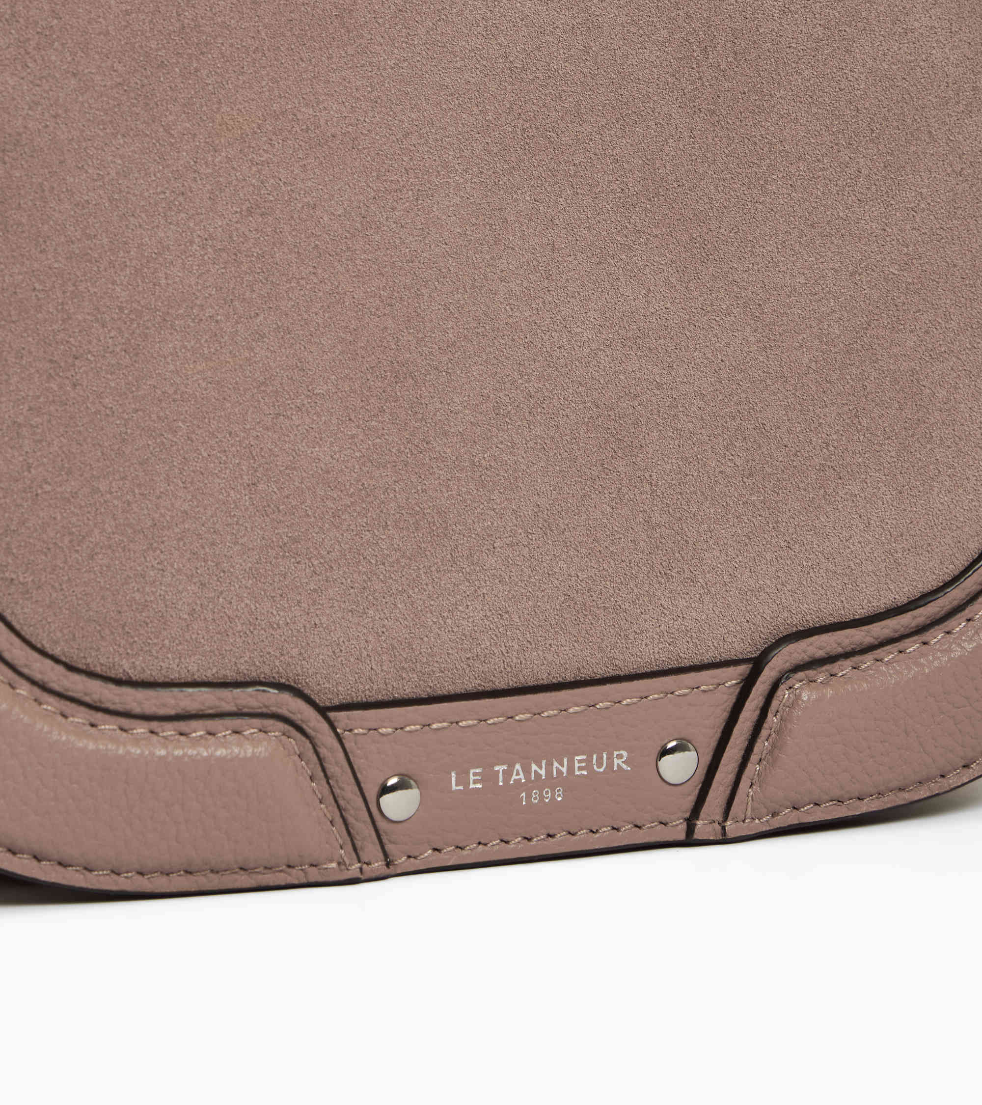 Ella medium crossbody bag in grained leather and nubuck