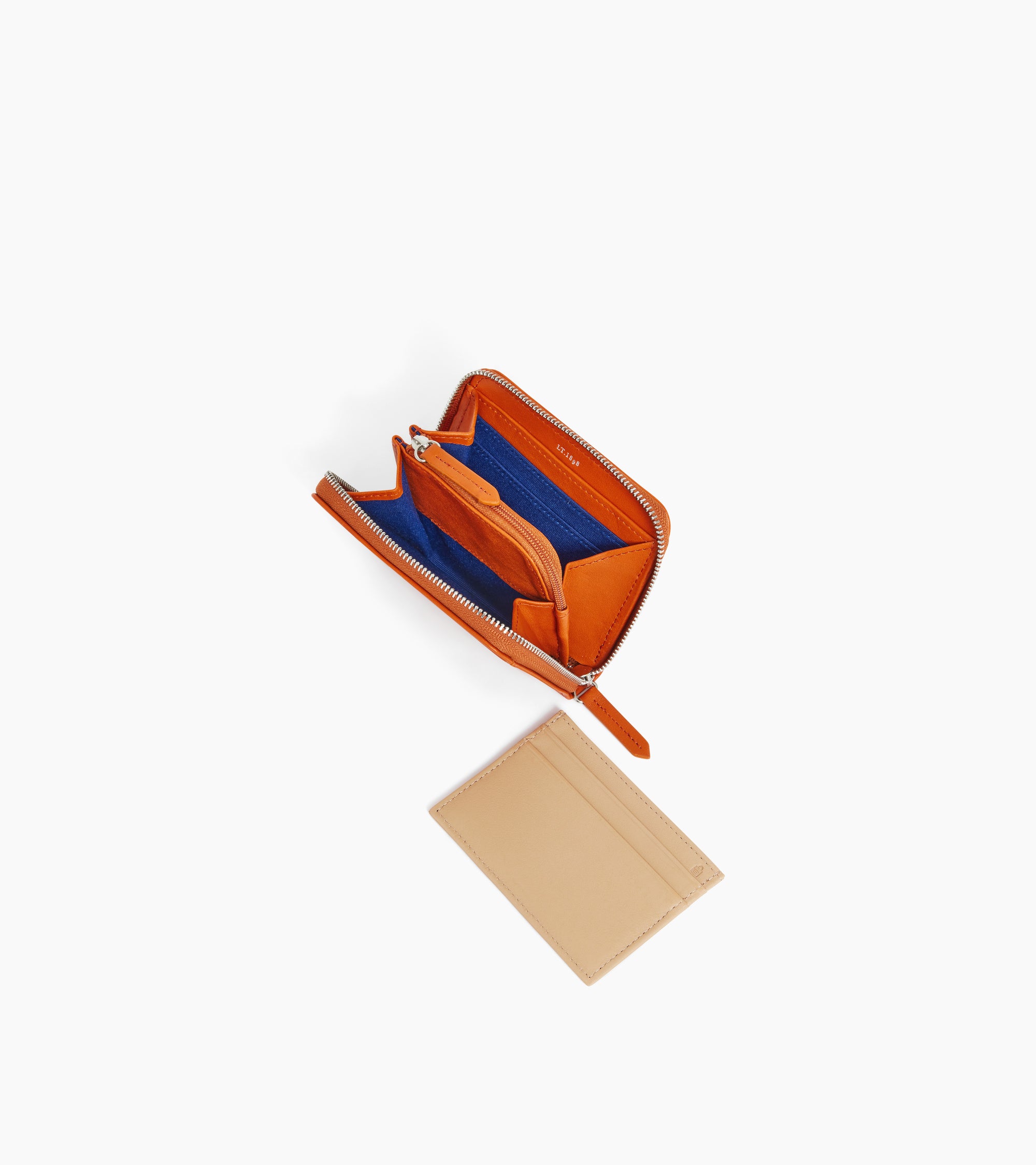 Zipped wallet with removable card holder Charlotte in smooth leather