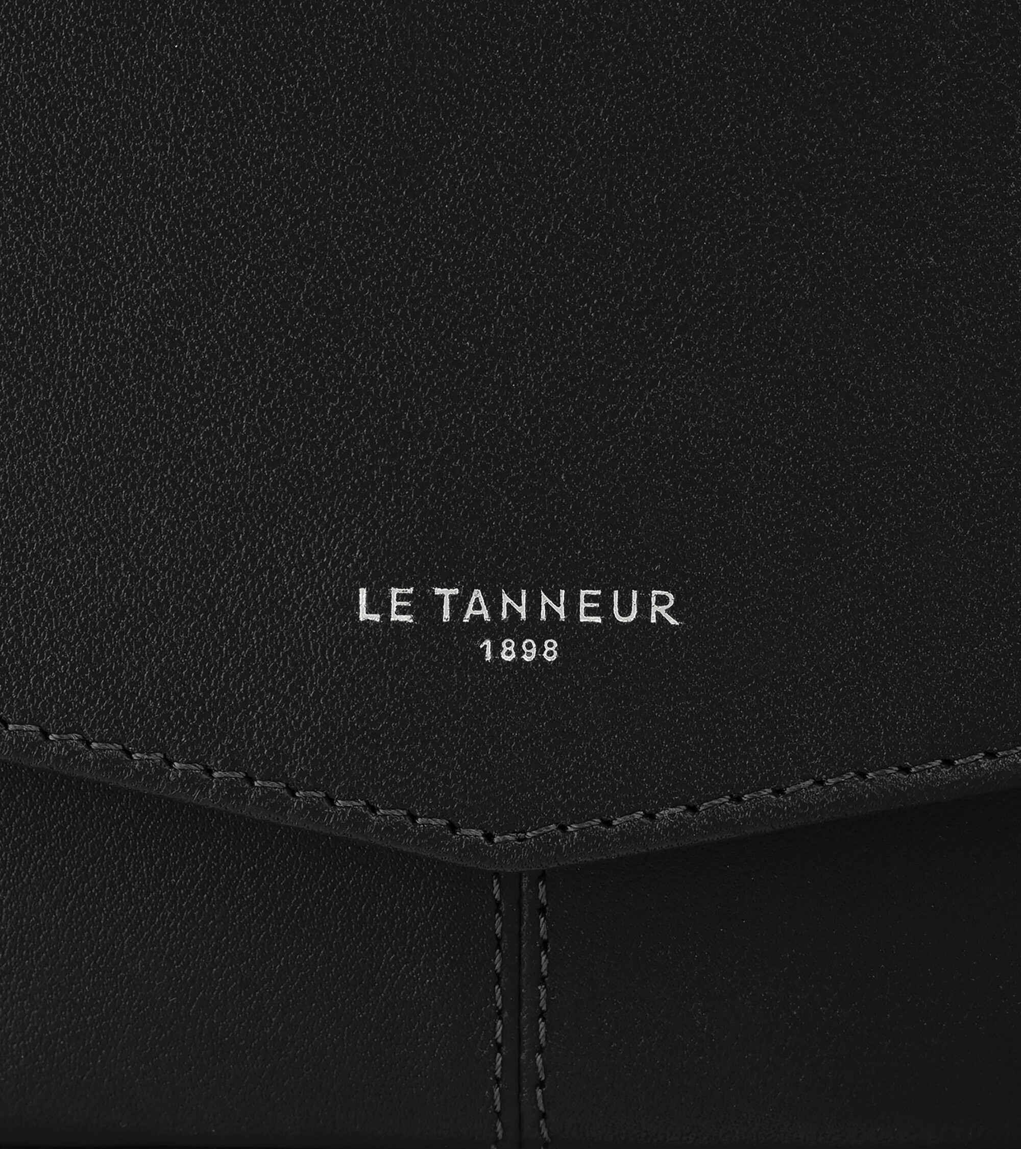 Charlotte smooth leather clutch bag with removable shoulder strap