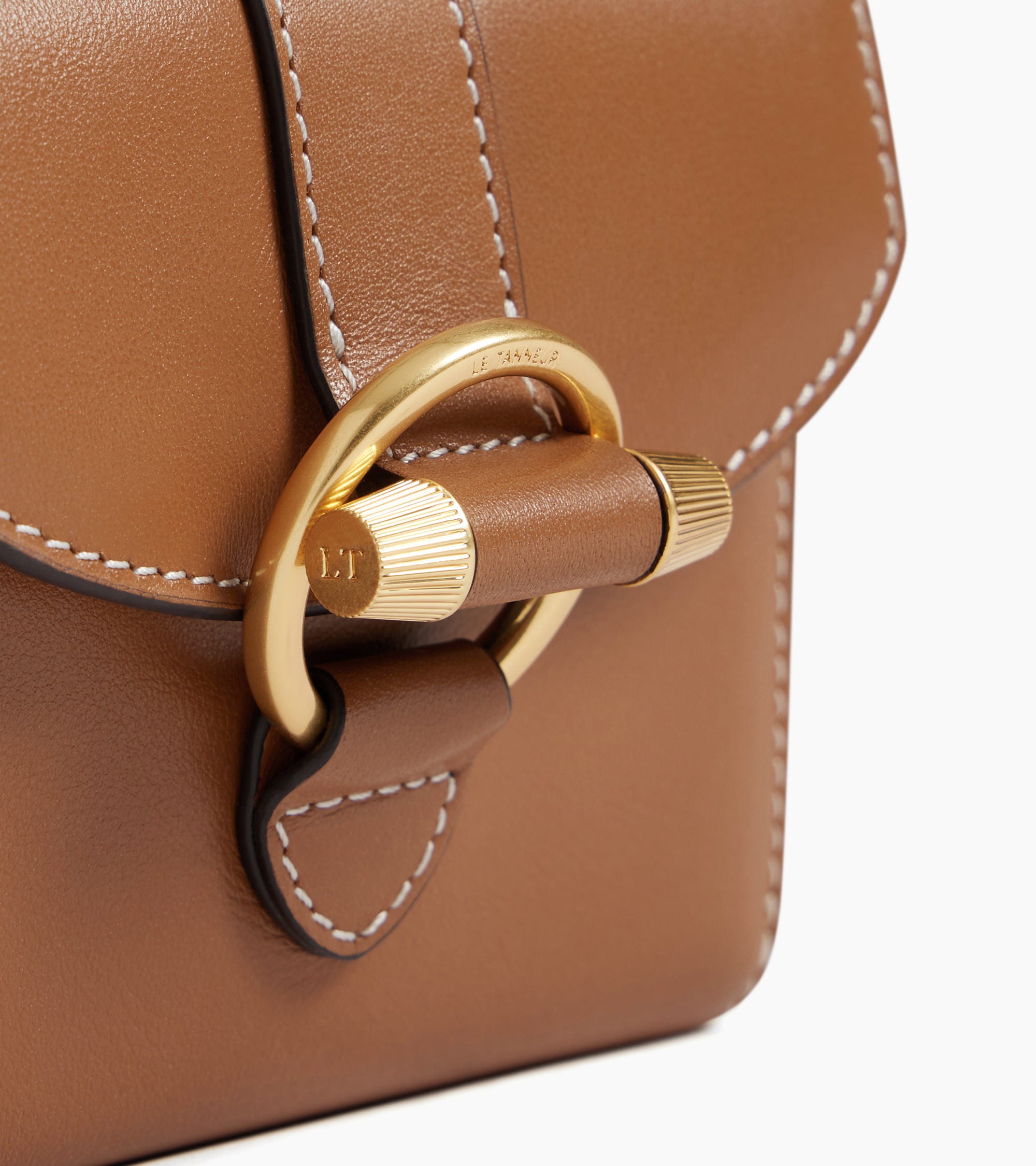 Pia card holder with detachable shoulder strap in smooth leather