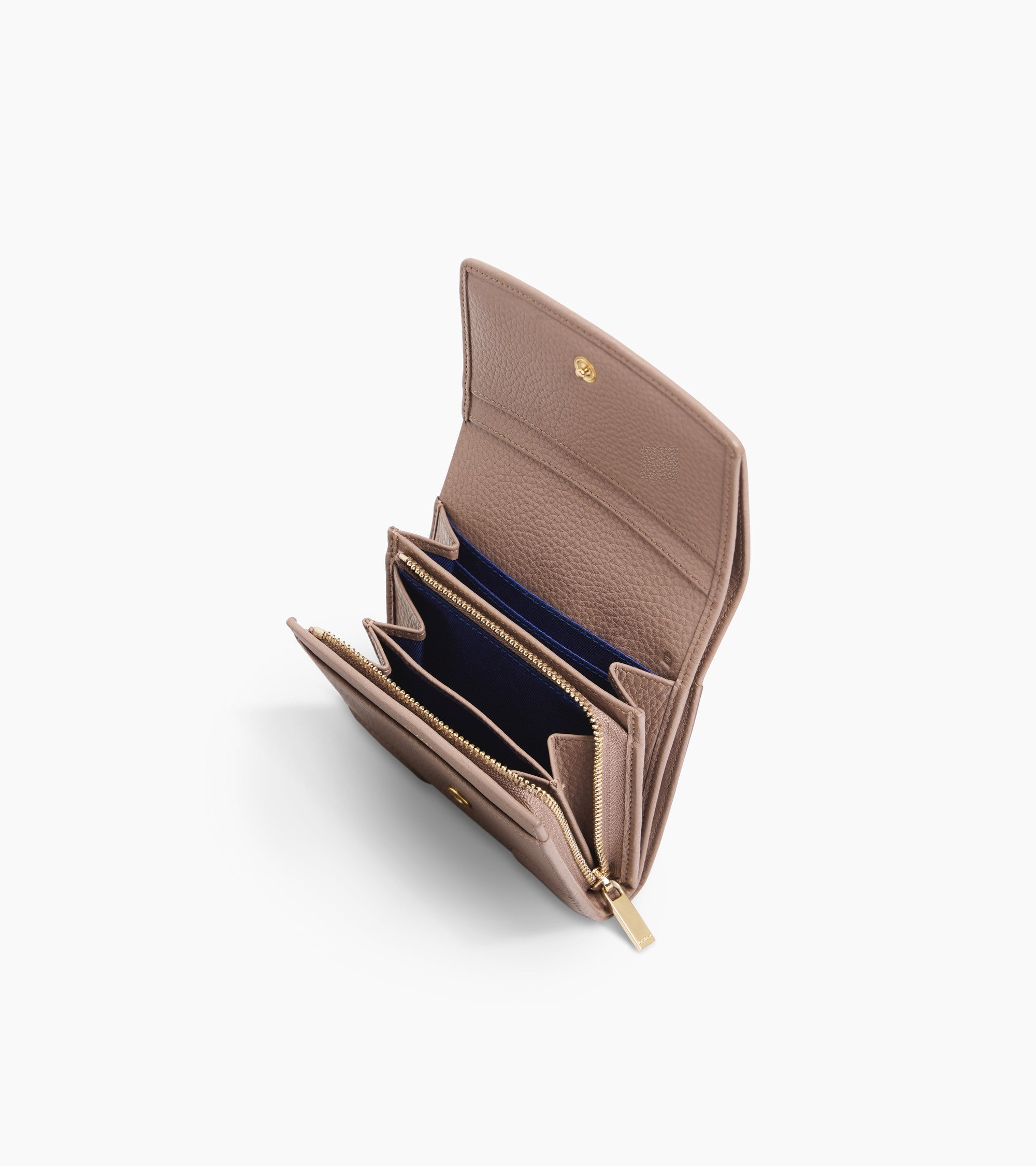 Romy flap wallet in grained leather