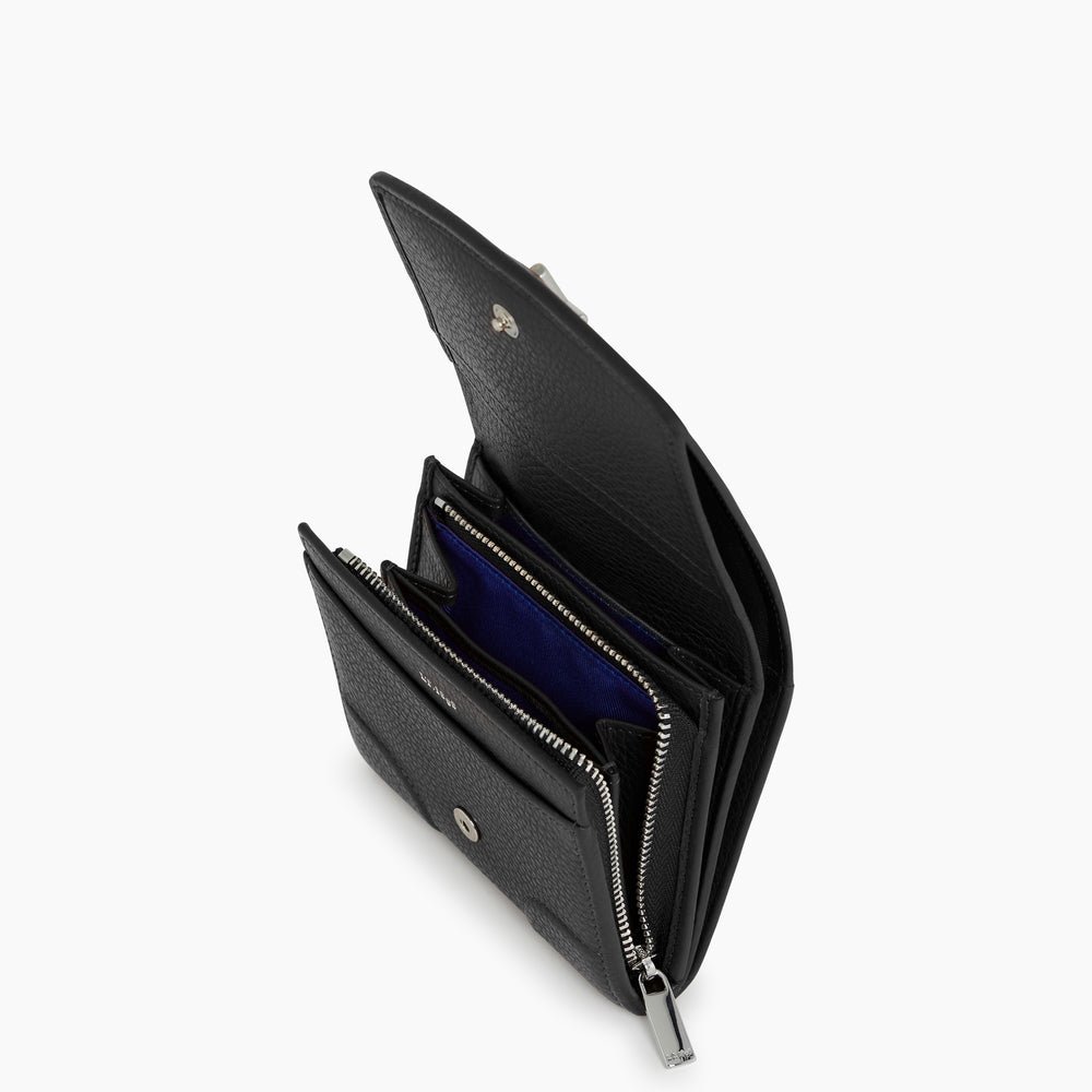 Romy coin case with flap closure in grained leather