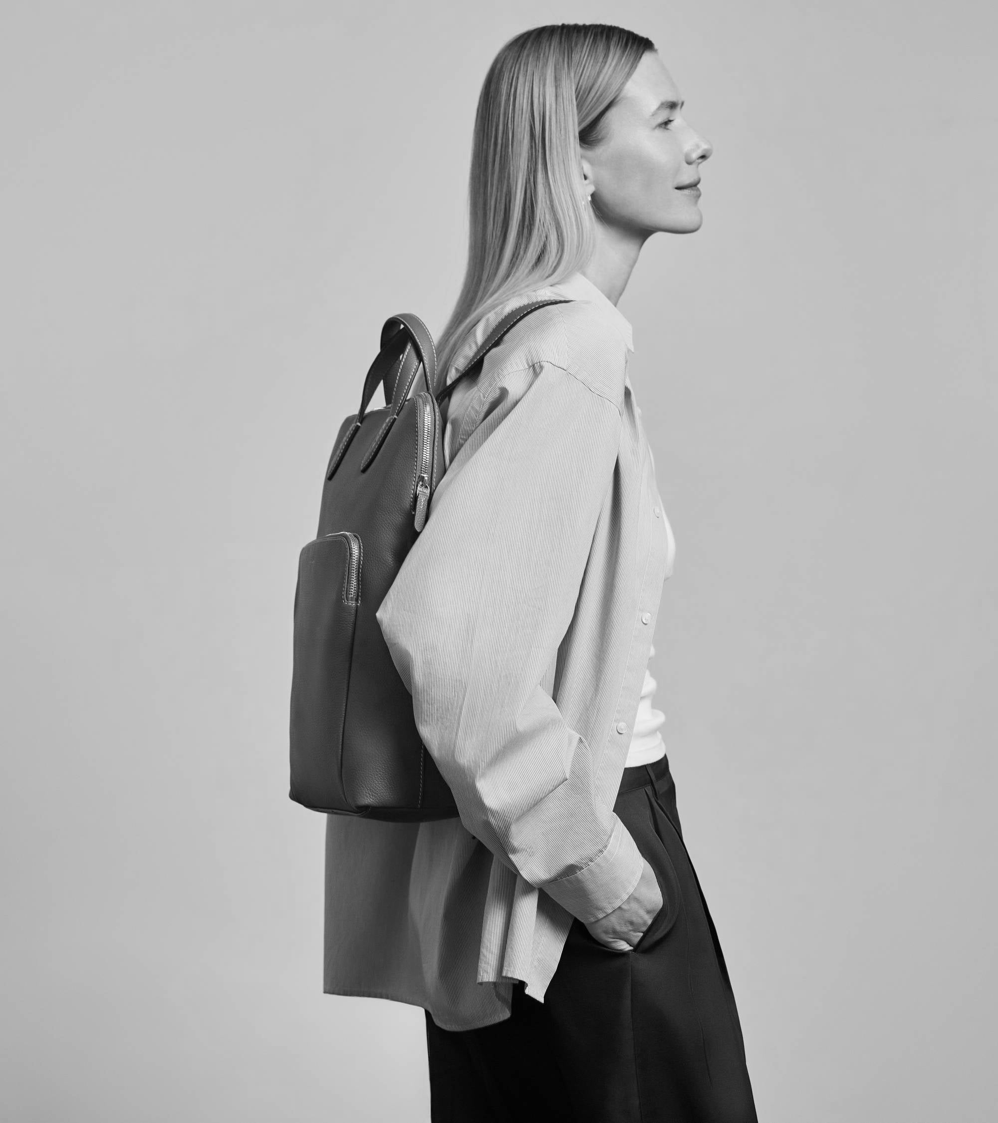 Sophie zipped business backpack in grained leather