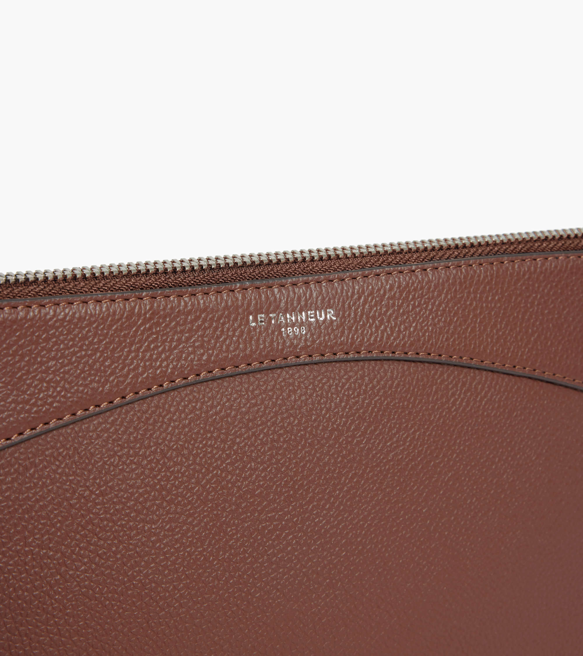Zipped grained leather pouch