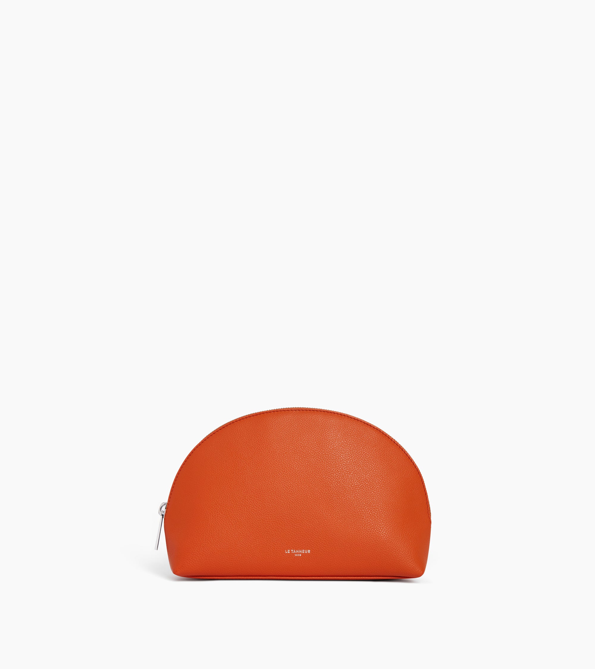 Half-moon toiletry bag in grained leather