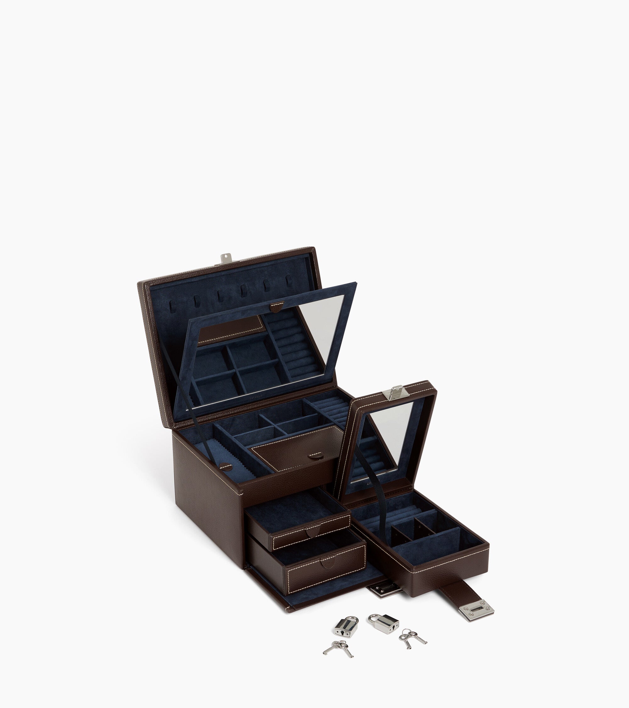 Large jewelry box in leather