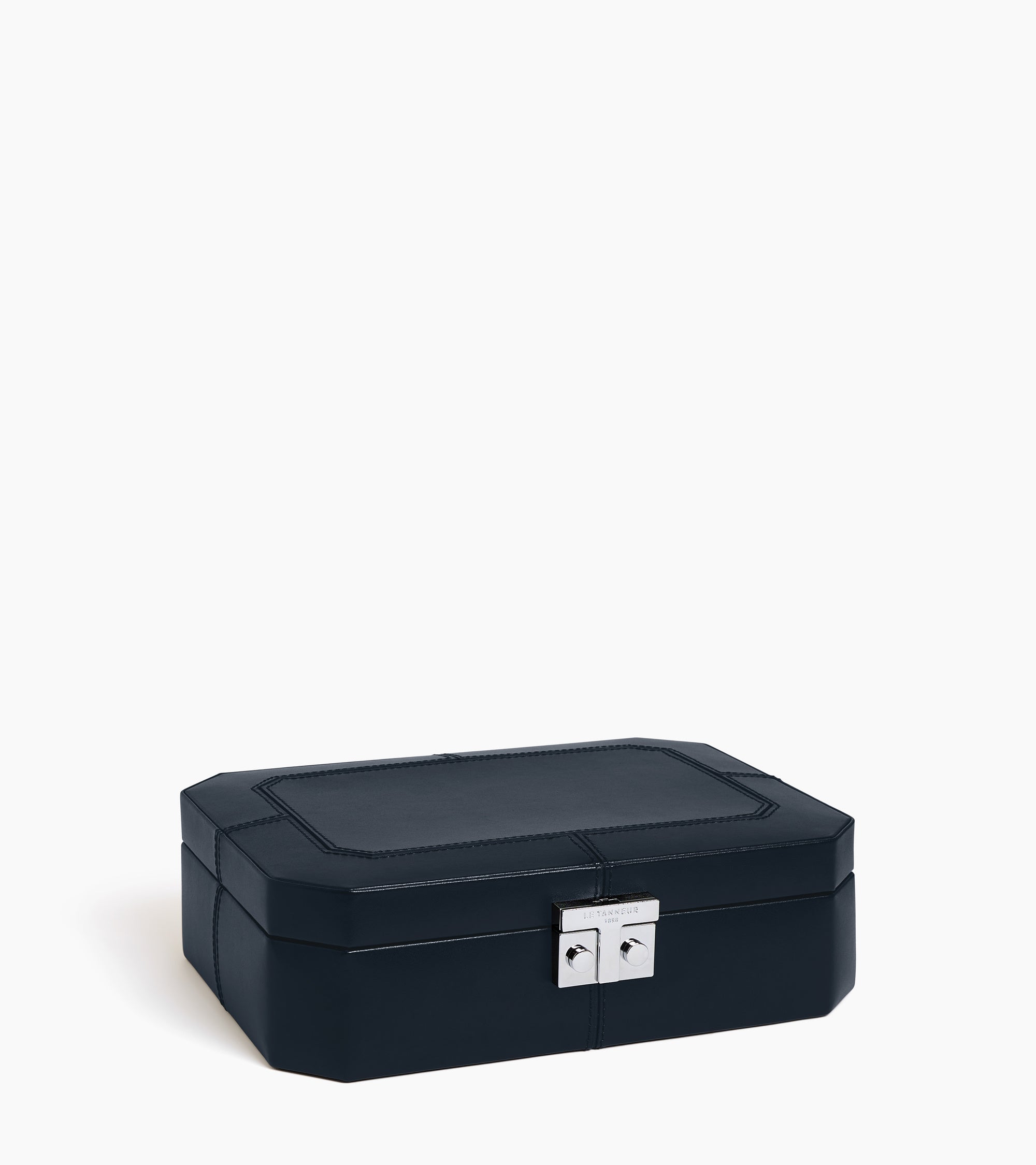 Box for 8 watches with T-clasp in leather