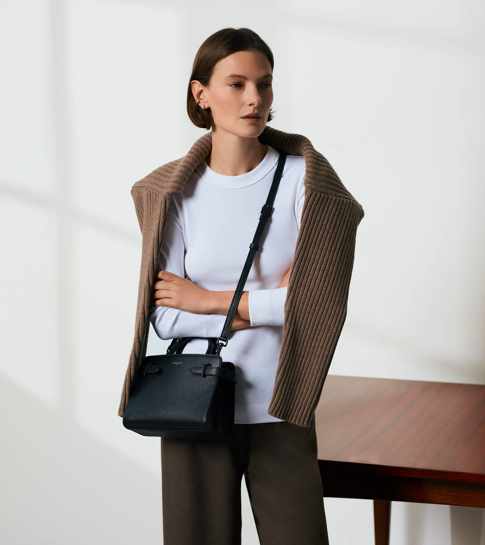 Emilie small handbag in grained leather