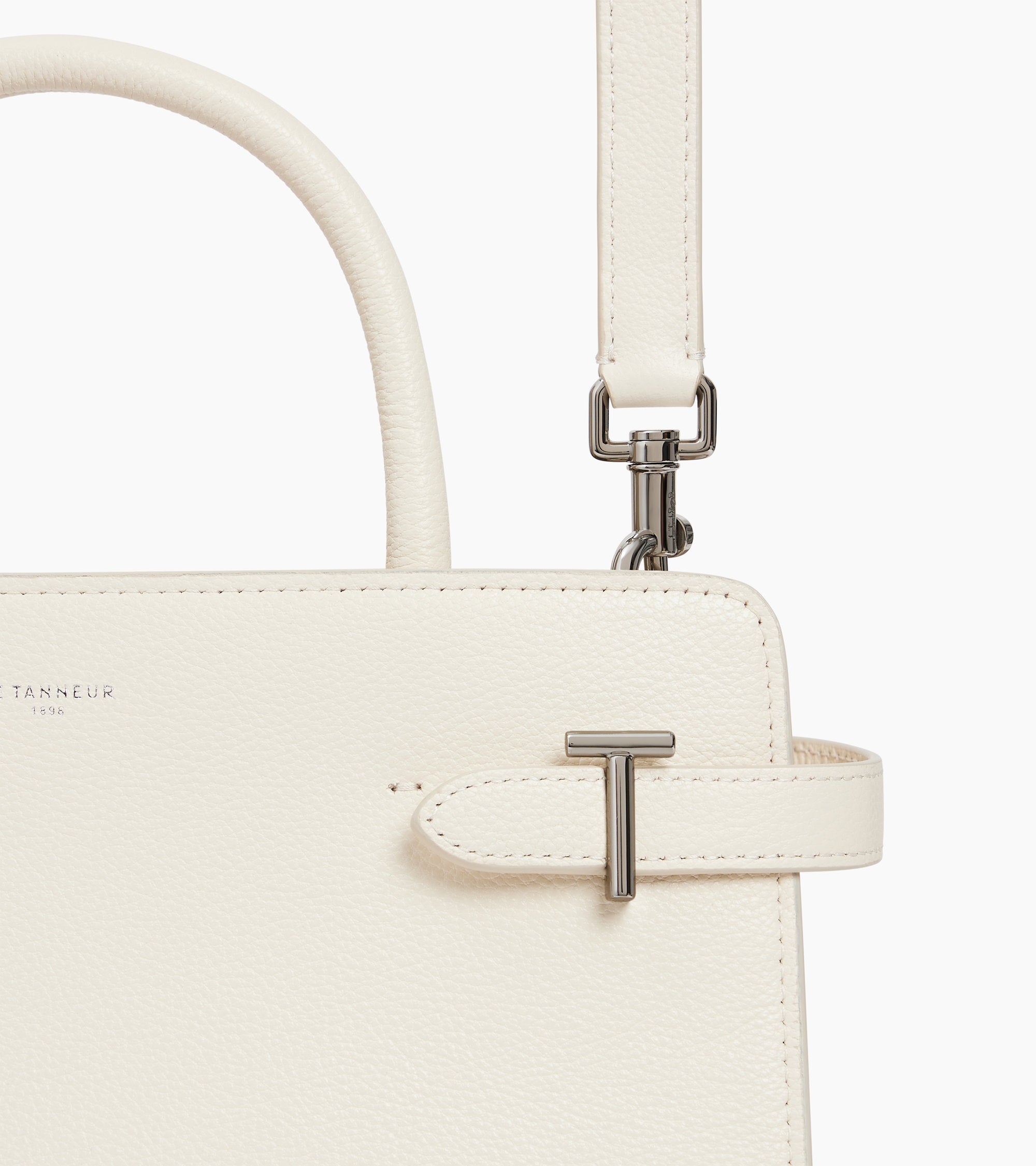 Emilie medium-sized handbag in grained leather