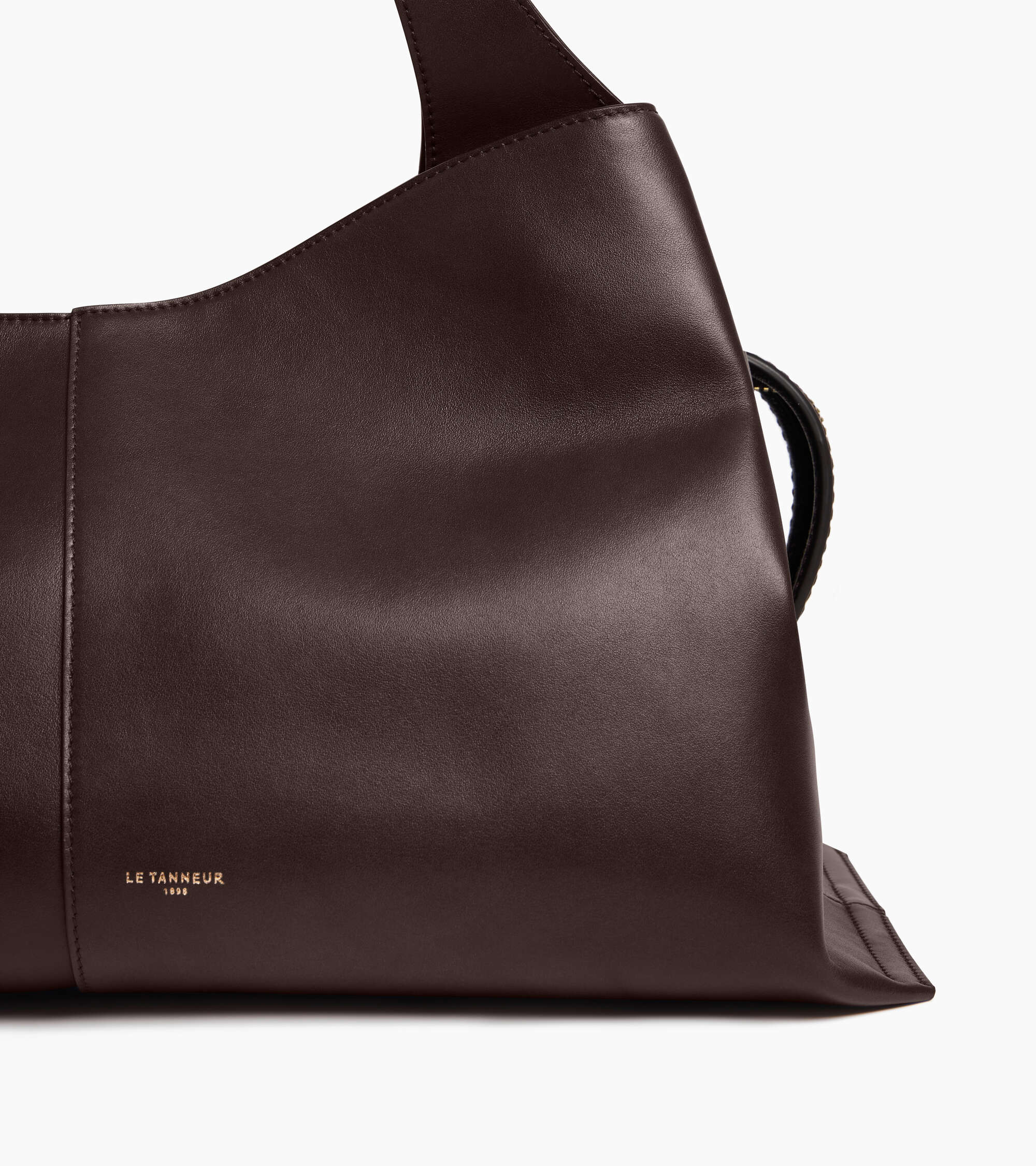 Félicie medium handbag in smooth leather