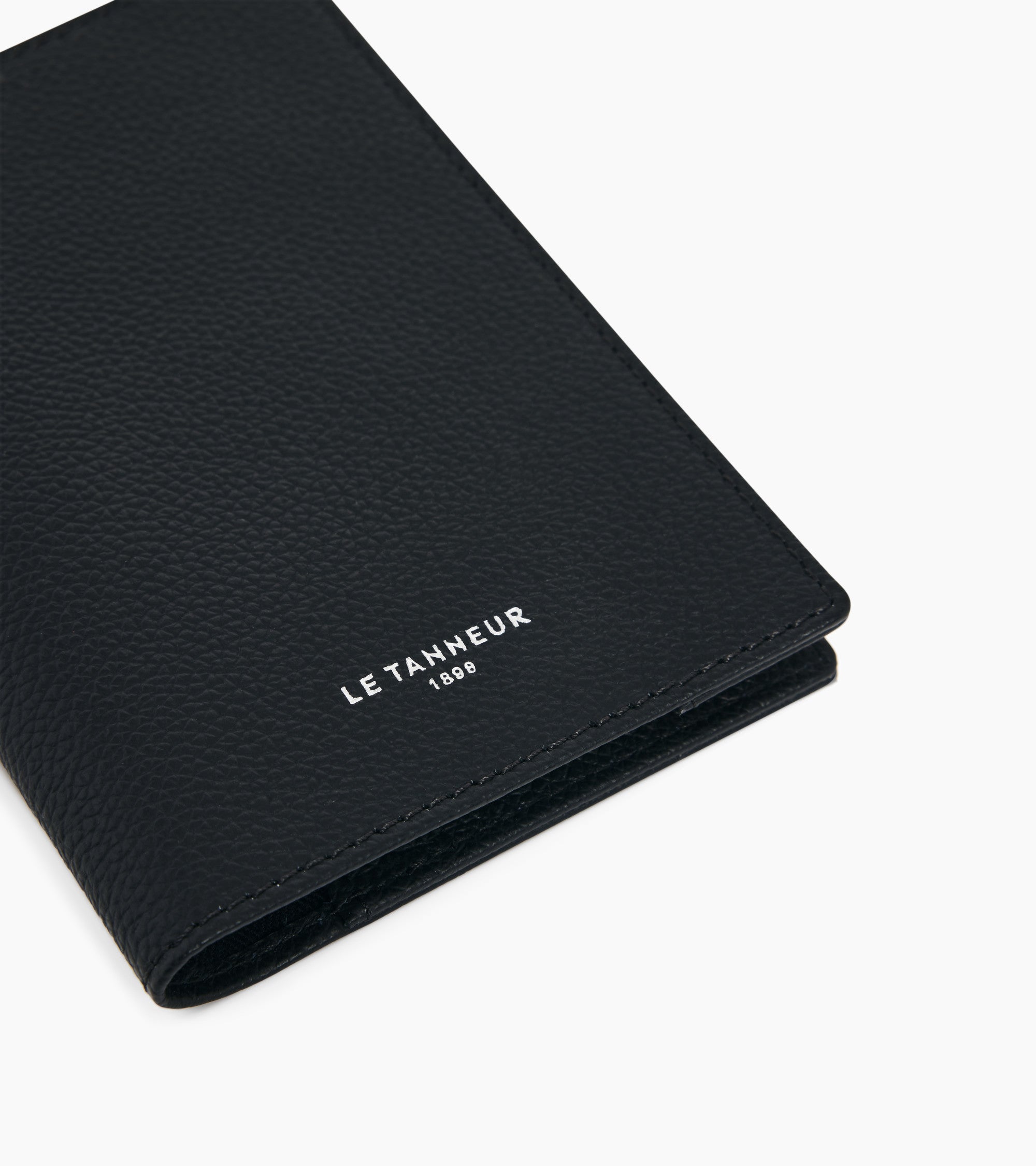 Grained leather passport holder