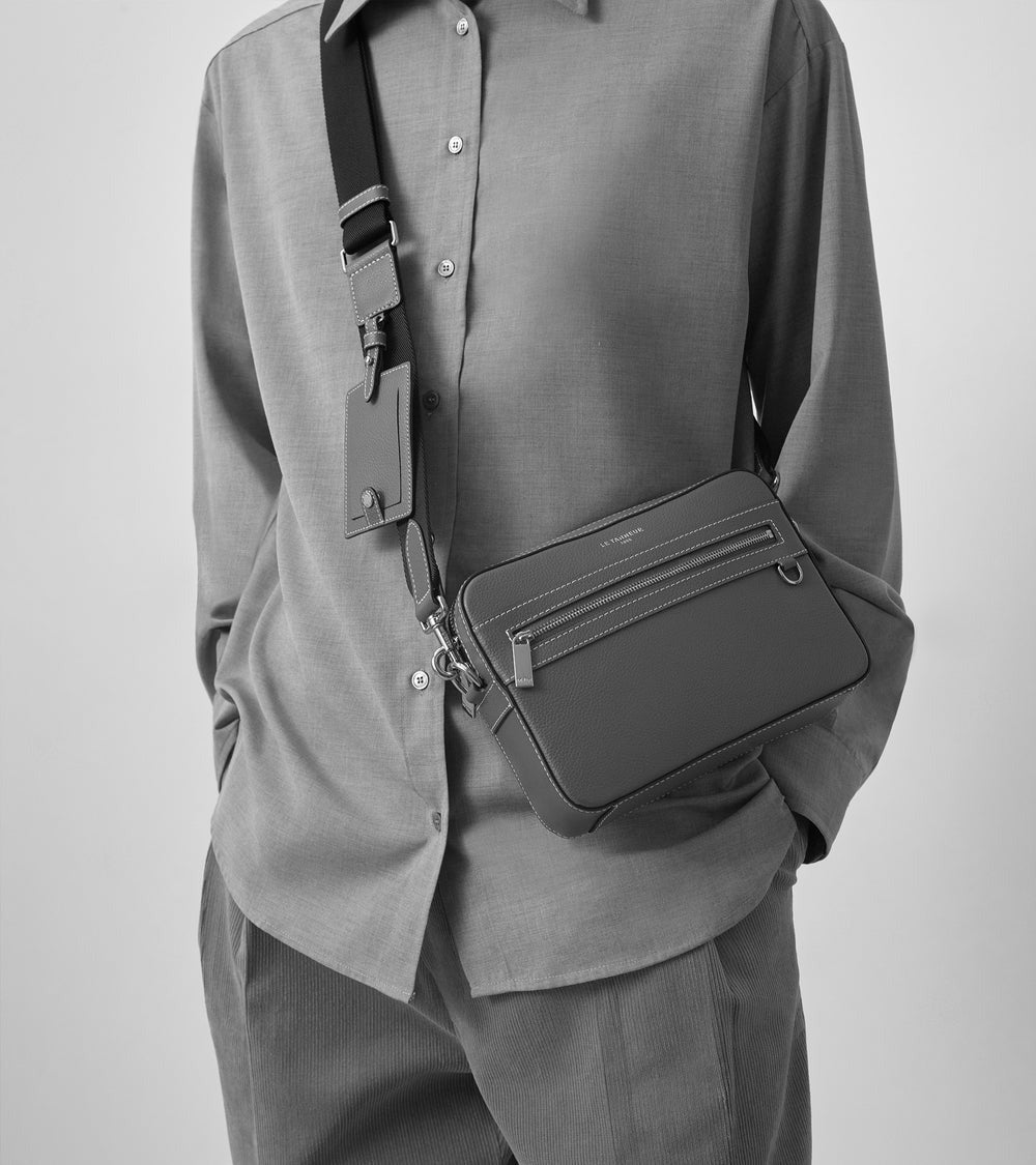 Emile camera bag in signature T leather