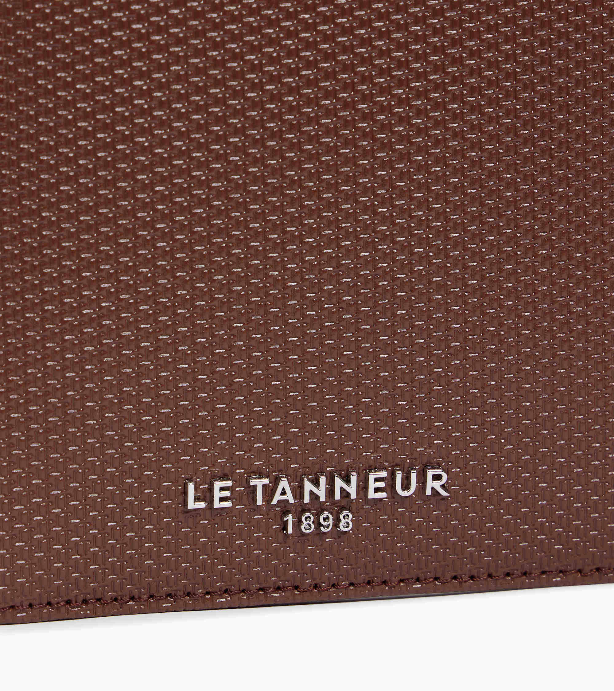 Emile horizontal zipped wallet in signature T leather