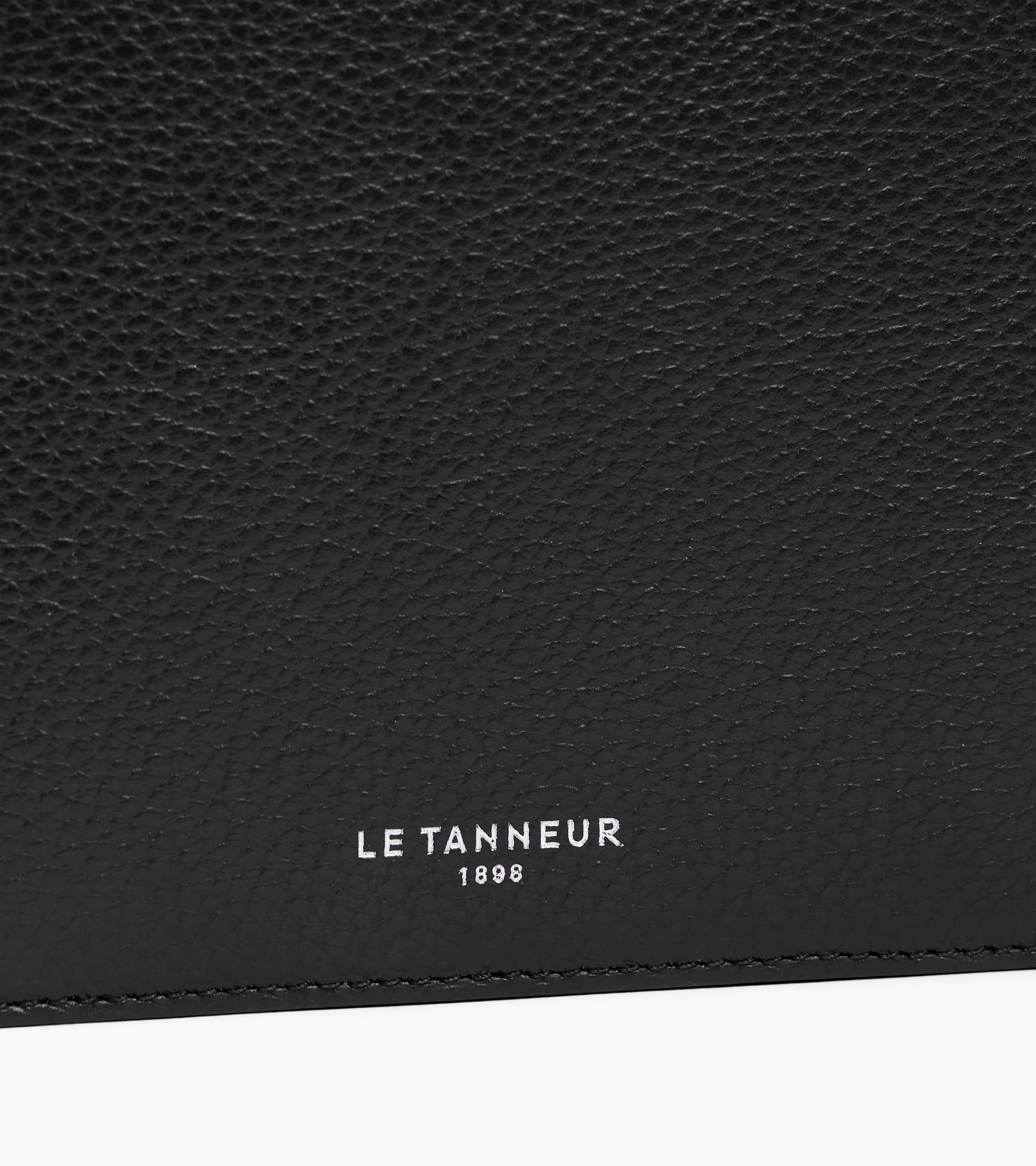 Emile horizontal zipped wallet in grained leather