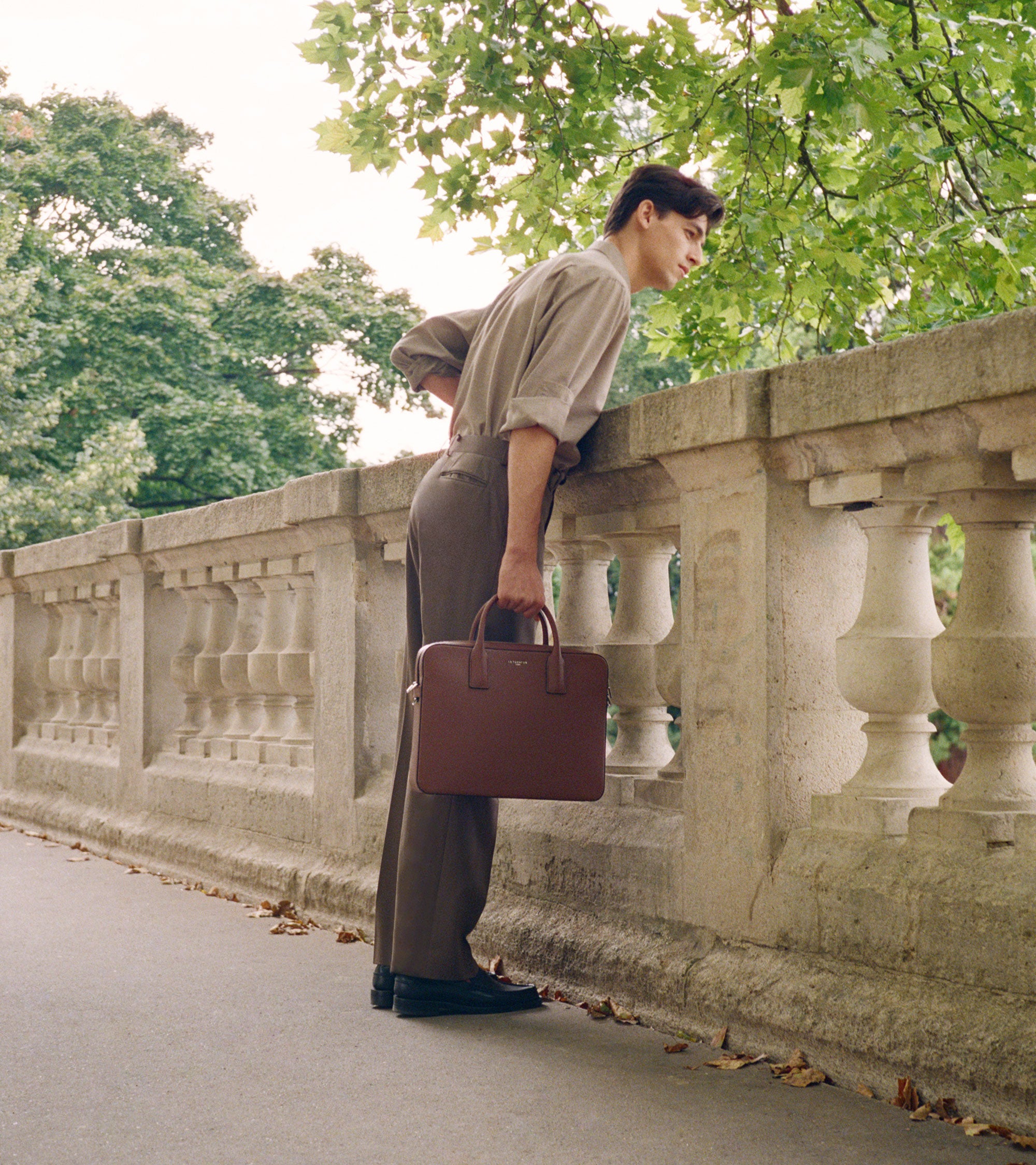 Emile slim 14" briefcase in signature t leather