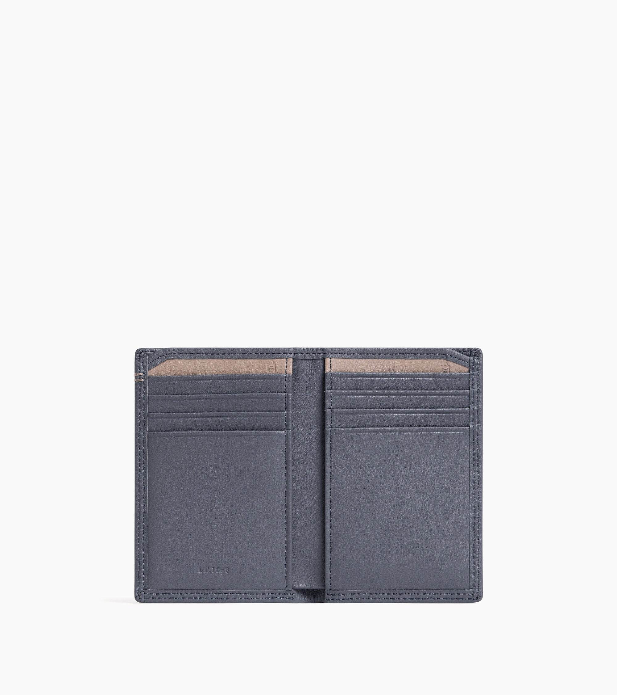 Martin vertical card holder in smooth leather