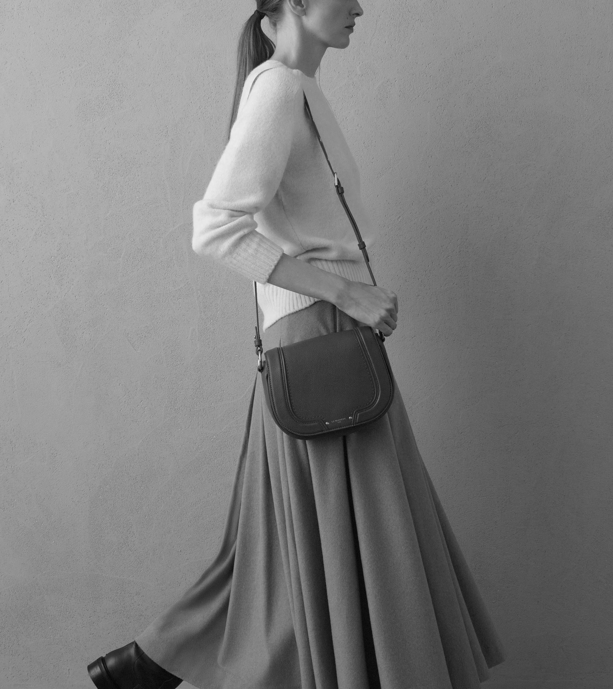 VIP SALE!【Le Tanneur ル・タヌア】Ella Moyen 2Wayバッグ Ella medium crossbody bag in grained leather and nubuck