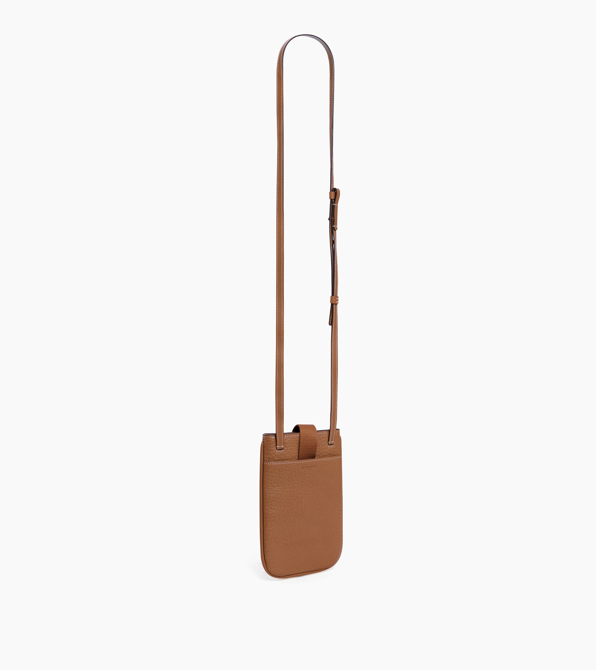 Noah phone case in smooth buffalo grain leather