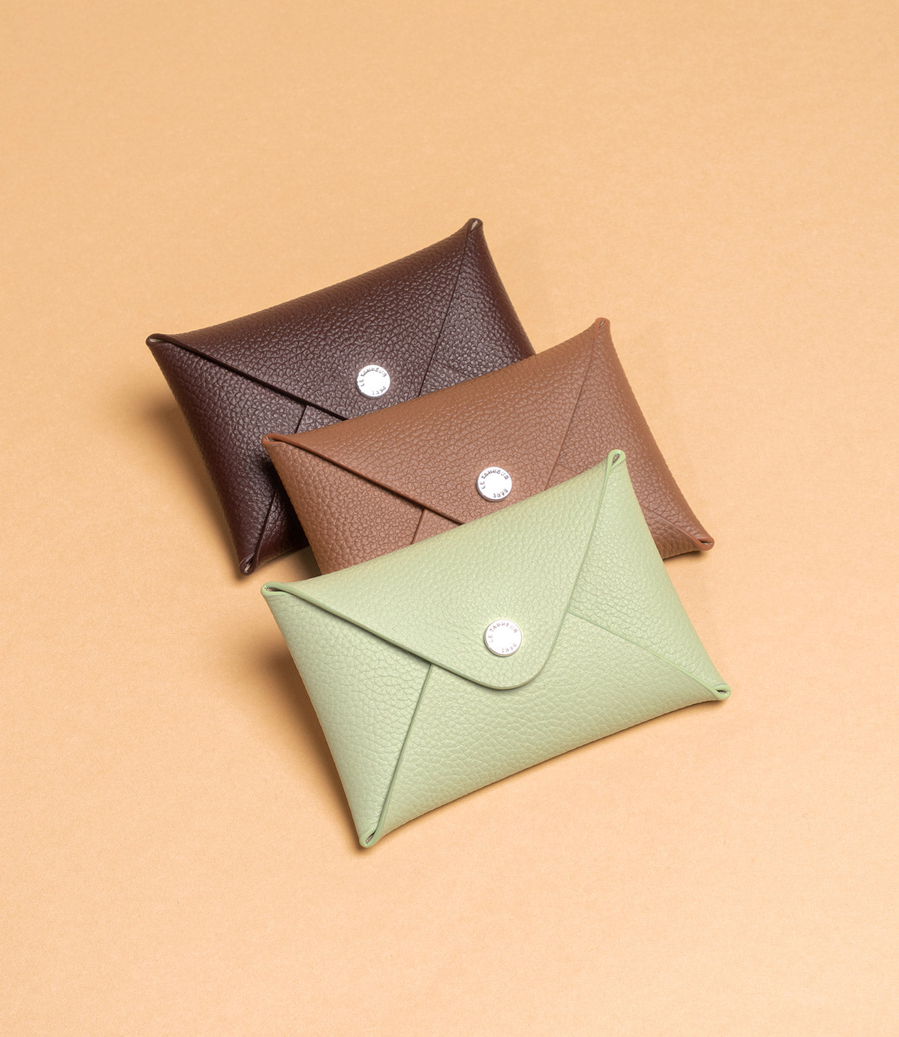 【美品】ル・タヌア　エミール　ビジネスバッグ　A4　2way フランス王室御用達 Emilie double flap grained leather document holder